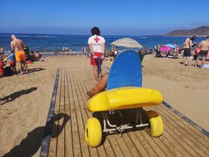 asistencia playa accesible